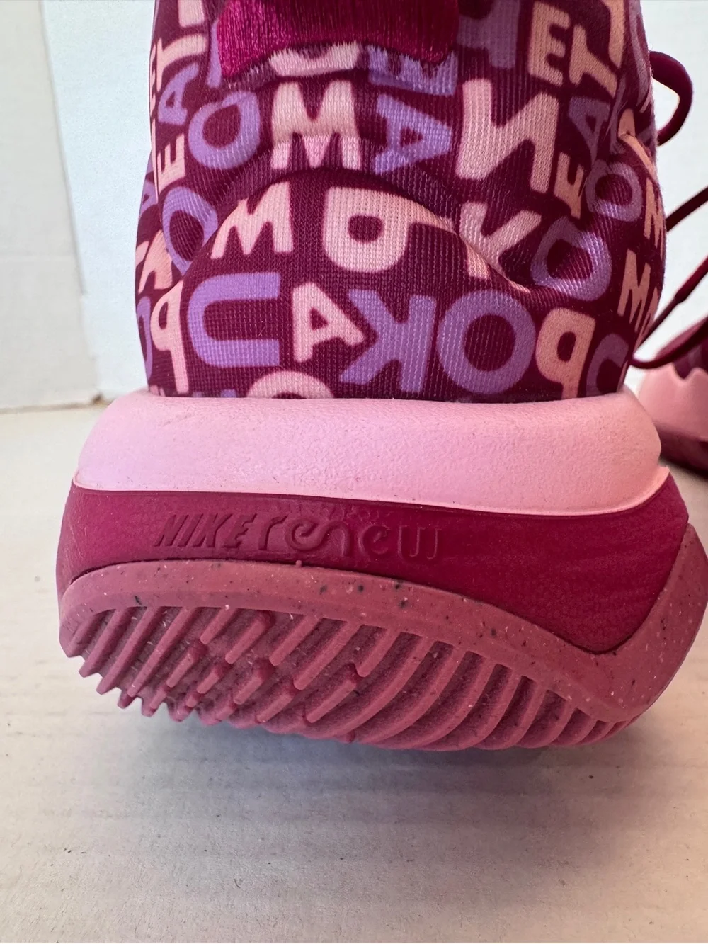 Nike Giannis Immortality 3 Mens Size 11 Pink Athletic Basketball Shoes Sneakers